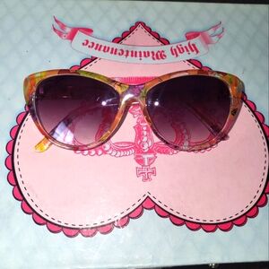 FLORAL PRINT SUNGLASSES